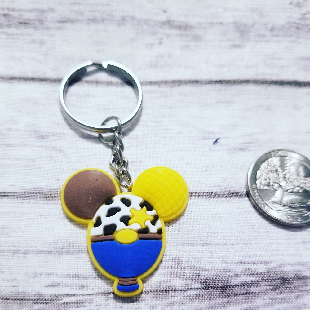 Mickey balloon Woody keychain